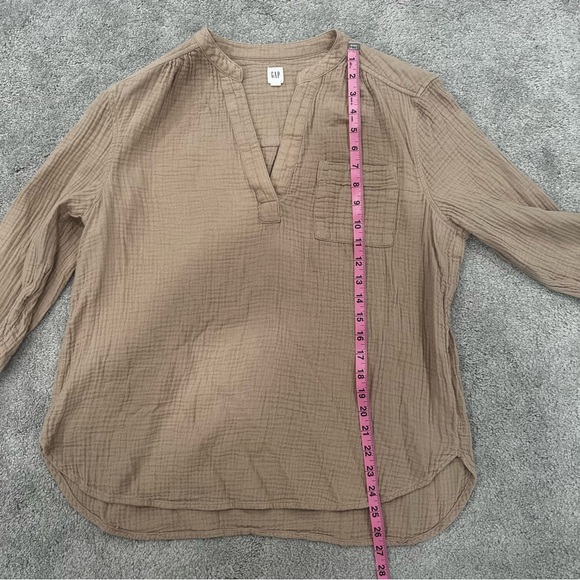 GAP Cotton Popover Shirt Long Sleeve V- Neck Blouse Women’s Sz L Khaki - Picture 5 of 7